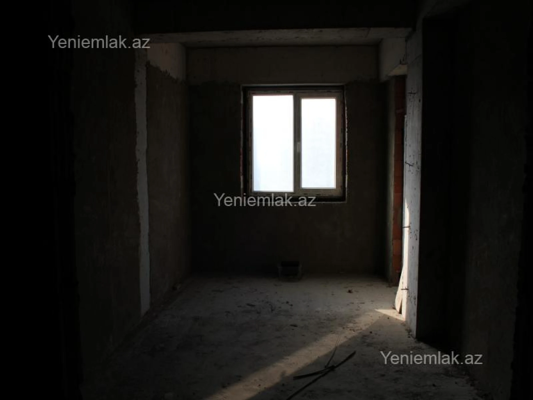 Satılır 4 otaqlı yeni tikili 185 m²