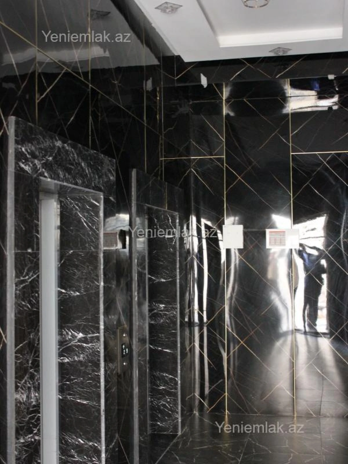 Satılır 4 otaqlı yeni tikili 185 m²