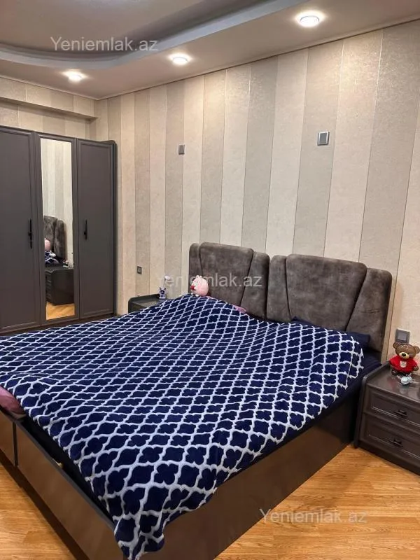 Satılır 3 otaqlı yeni tikili 153 m²