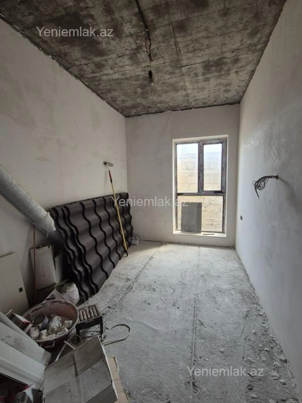 Satılır 7 otaqlı həyət evi 265 m²