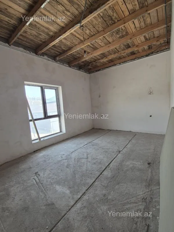 Satılır 7 otaqlı həyət evi 265 m²