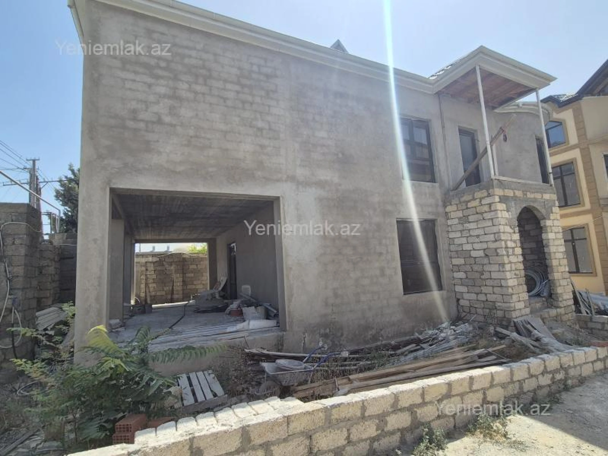 Satılır 7 otaqlı həyət evi 265 m²