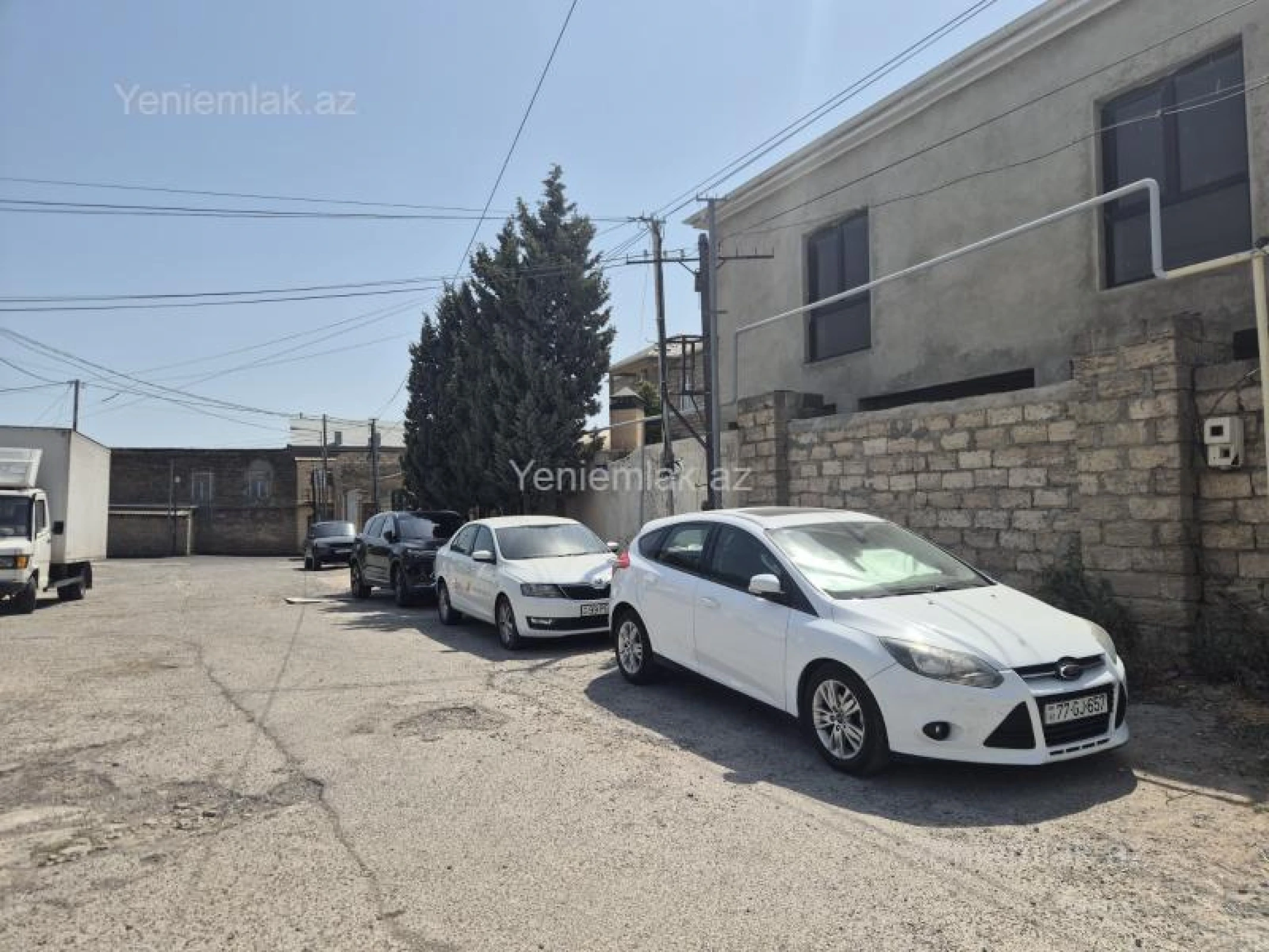 Satılır 7 otaqlı həyət evi 265 m²