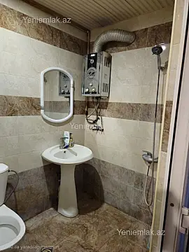 Satılır 2 otaqlı köhnə tikili 40 m²
