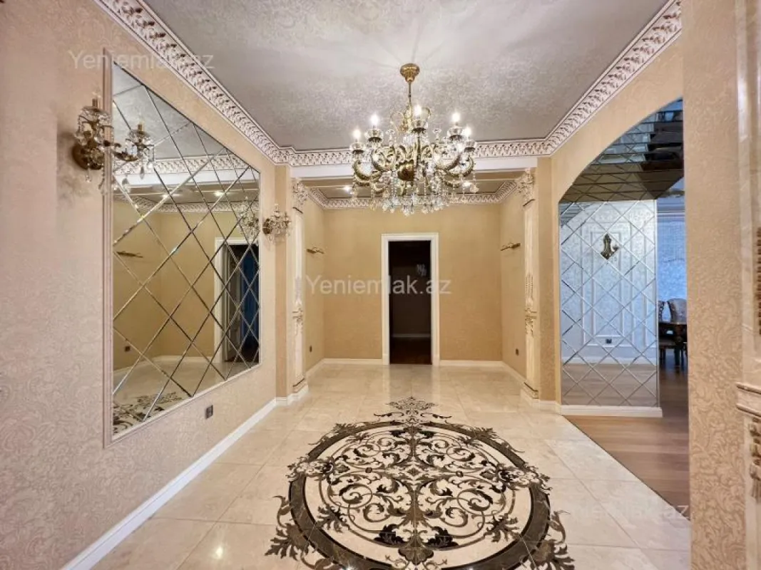 Satılır 5 otaqlı yeni tikili 285 m²