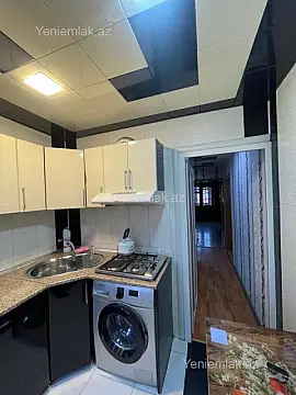 Satılır 3 otaqlı köhnə tikili 70 m² — Sumqayıt, 5-ci mikrorayon 3 otaq 70.00 m²