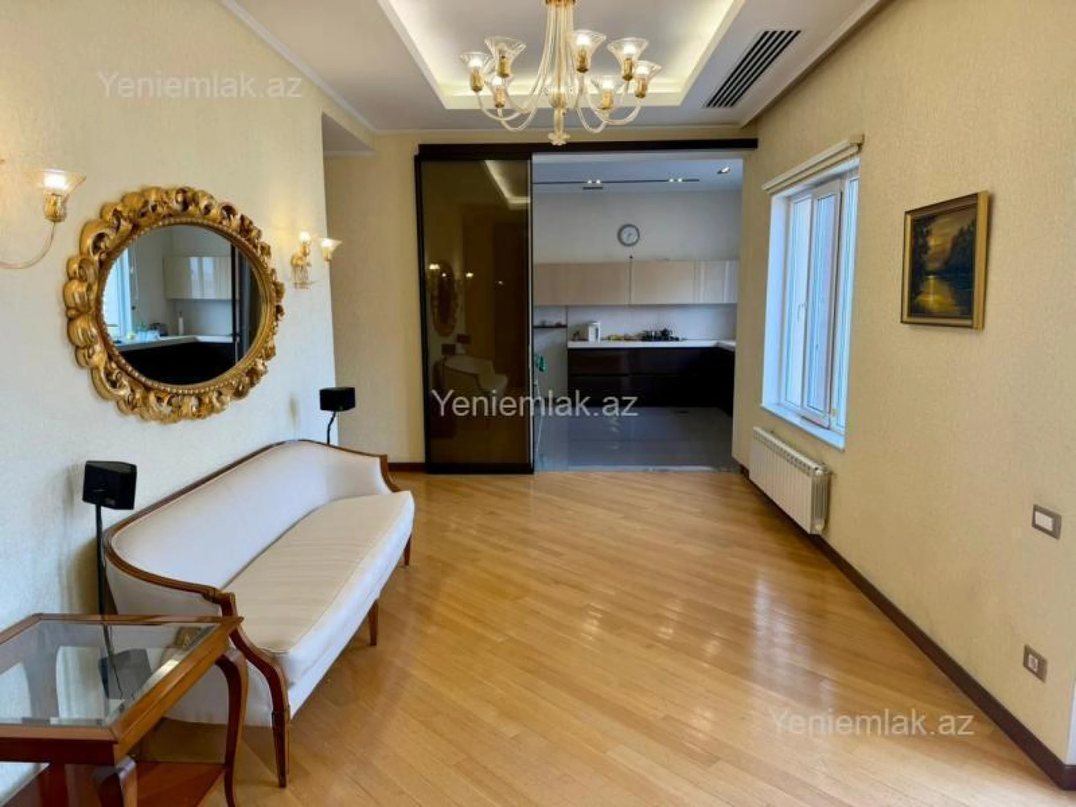 Satılır 5 otaqlı yeni tikili 390 m²