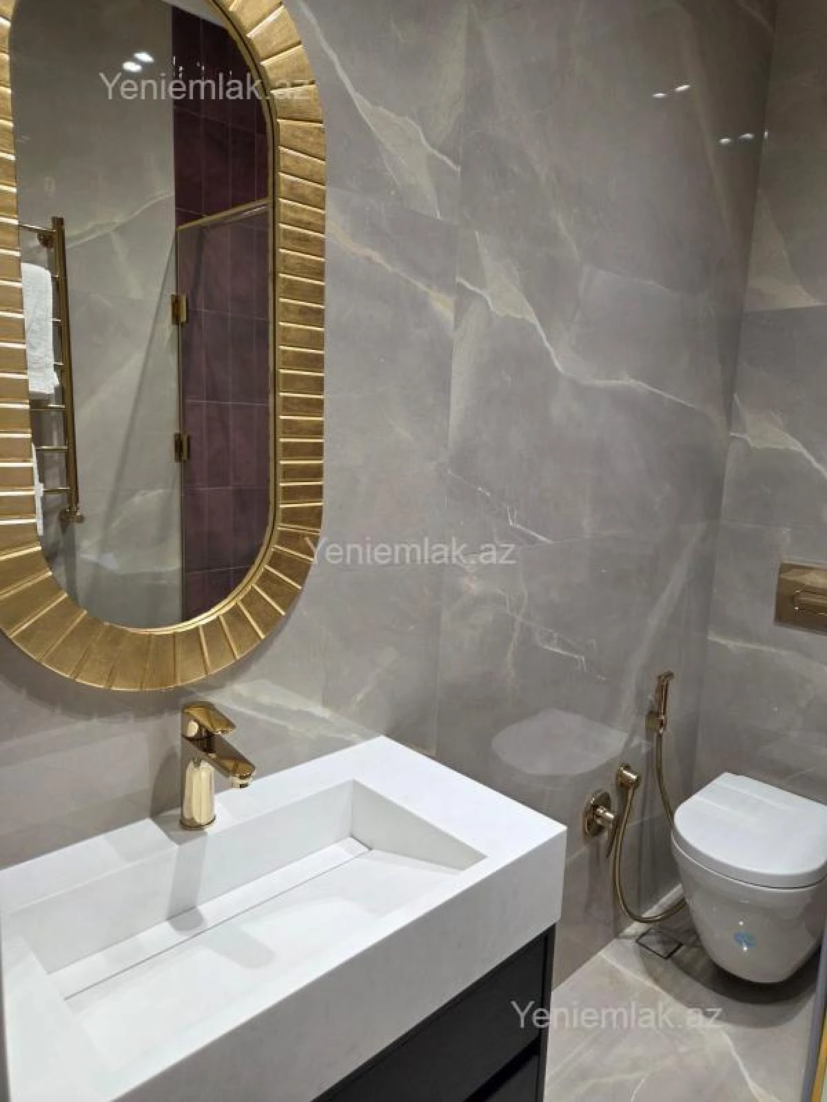 Satılır 4 otaqlı yeni tikili 140 m²