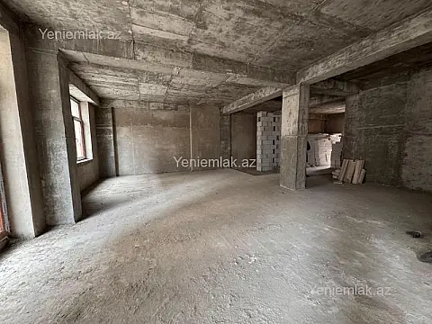 Satılır 4 otaqlı yeni tikili 210 m²