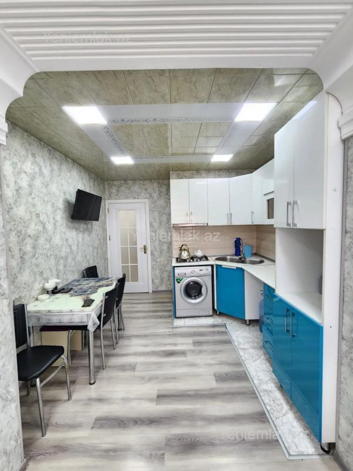 Satılır 5 otaqlı köhnə tikili 110 m²