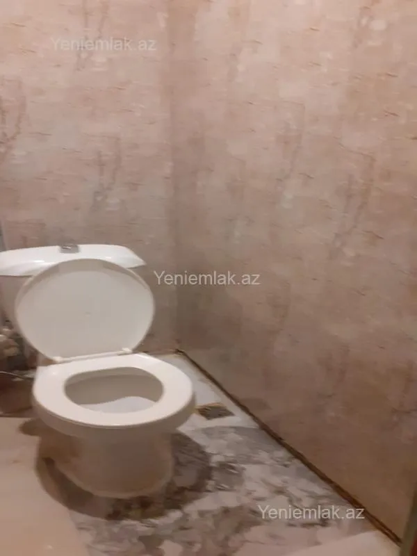 Satılır 3 otaqlı köhnə tikili 72 m²