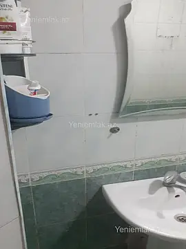 Satılır 3 otaqlı köhnə tikili 72 m²