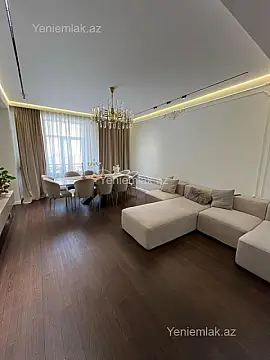 Satılır 3 otaqlı yeni tikili 135 m²