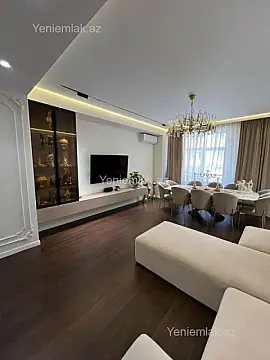 Satılır 3 otaqlı yeni tikili 135 m²