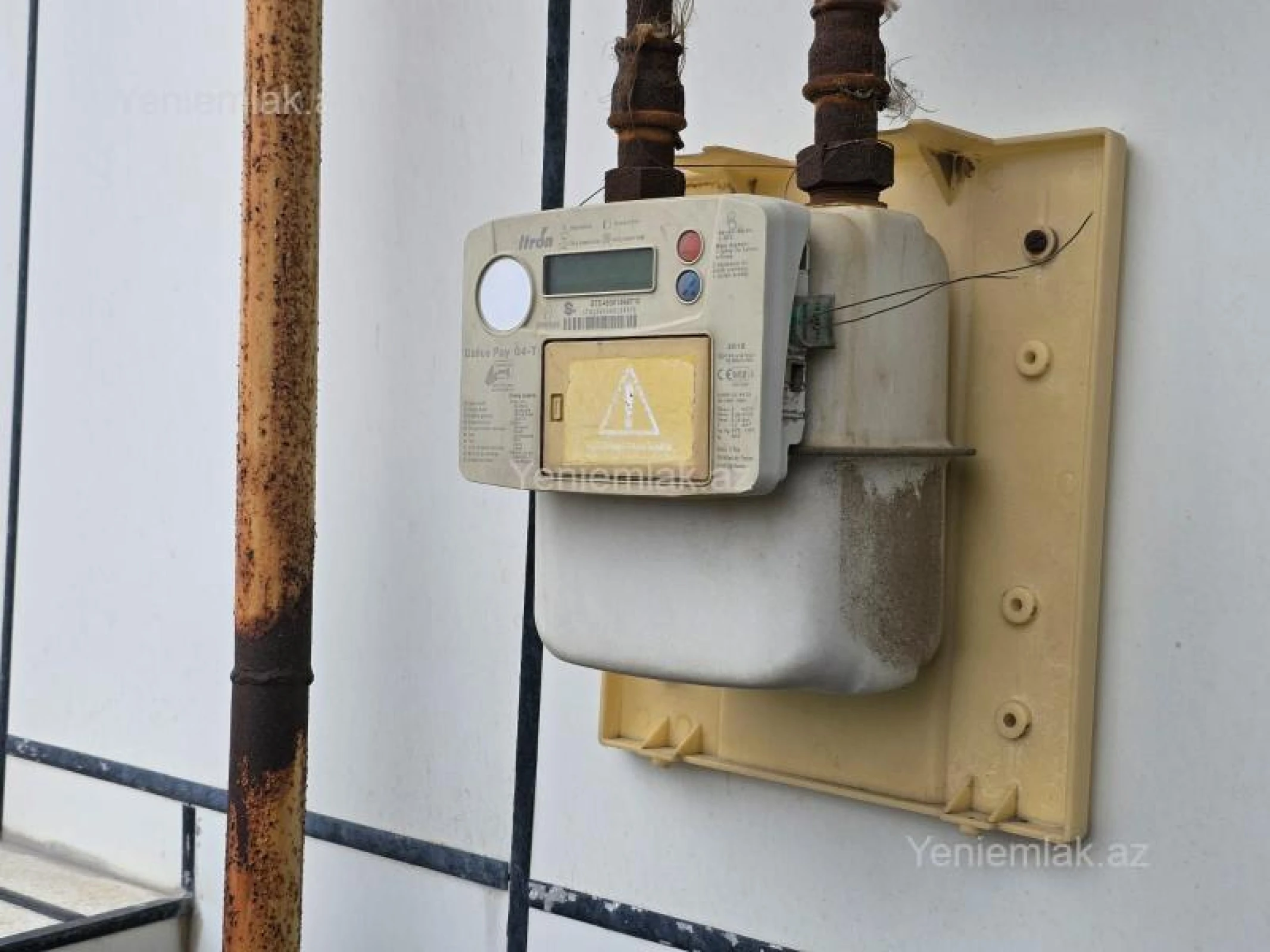 Satılır 3 otaqlı yeni tikili 132.5 m²