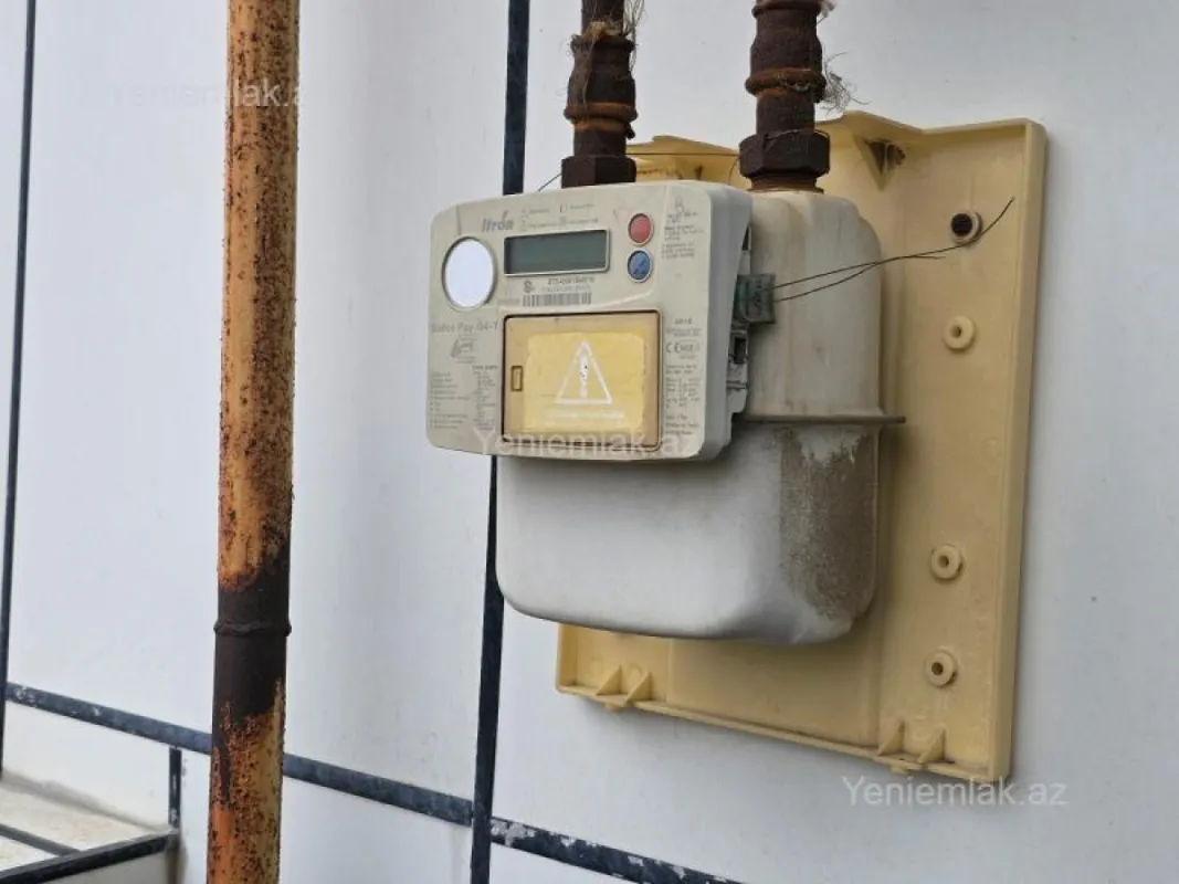 Satılır 3 otaqlı yeni tikili 132.5 m²