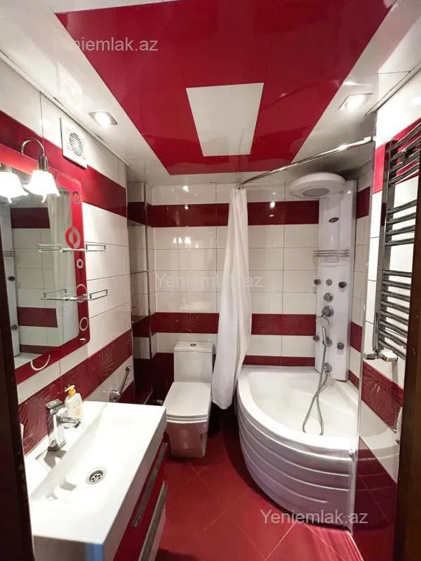 Satılır 3 otaqlı yeni tikili 85 m²