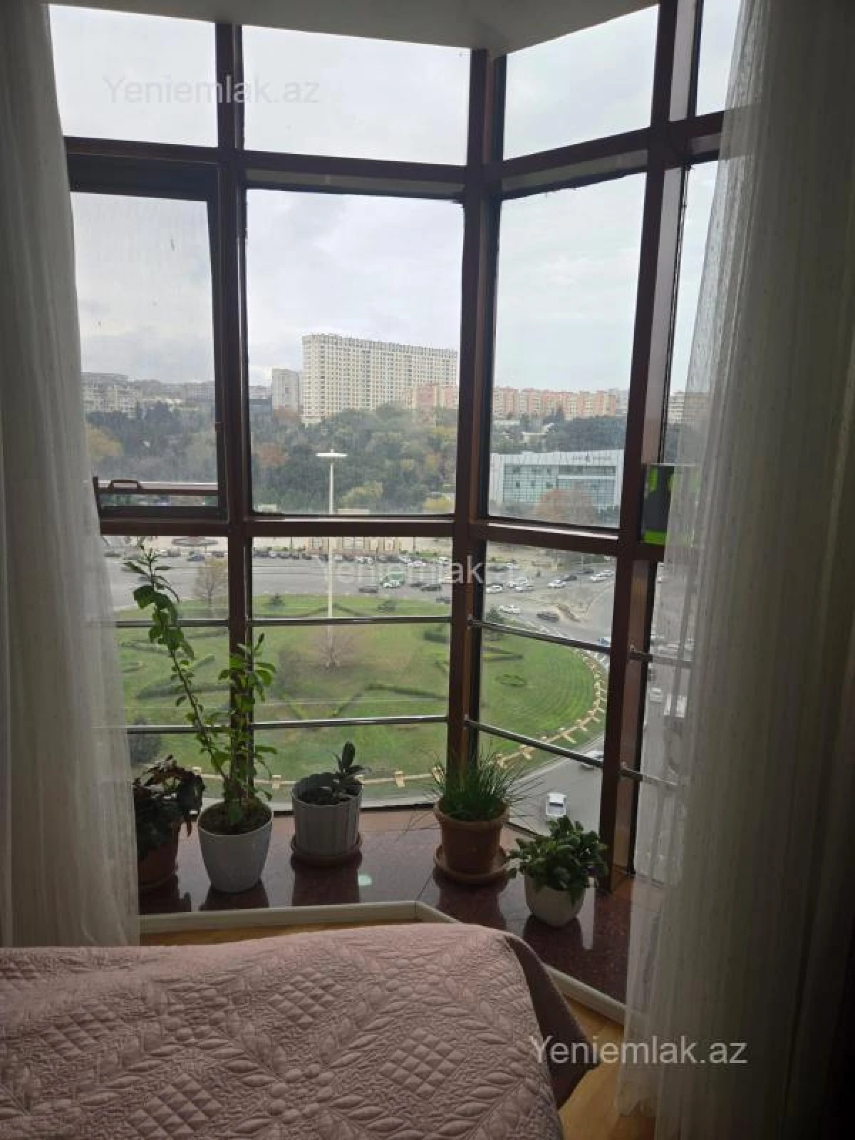 Satılır 3 otaqlı yeni tikili 87 m²