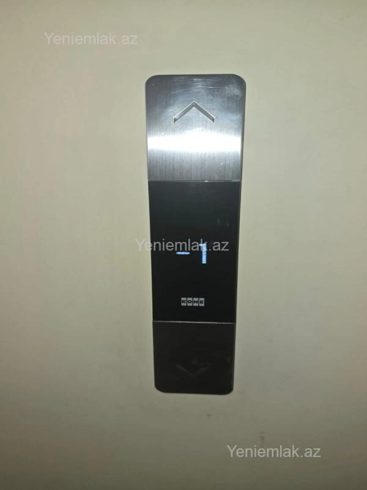 Satılır 4 otaqlı yeni tikili 192.5 m²