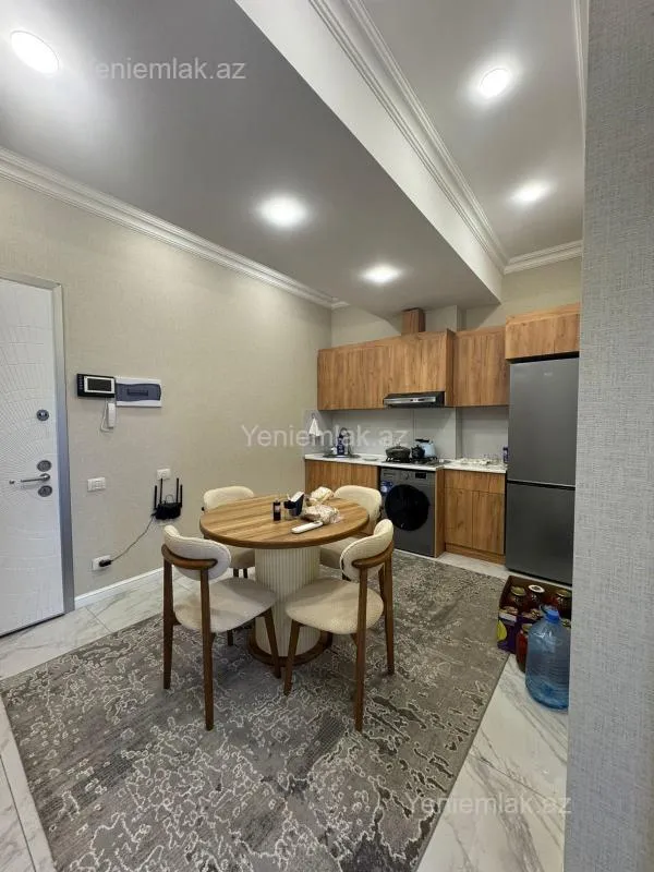 Satılır 2 otaqlı yeni tikili 60 m²