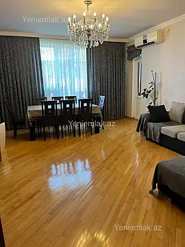Satılır 3 otaqlı yeni tikili 118 m²