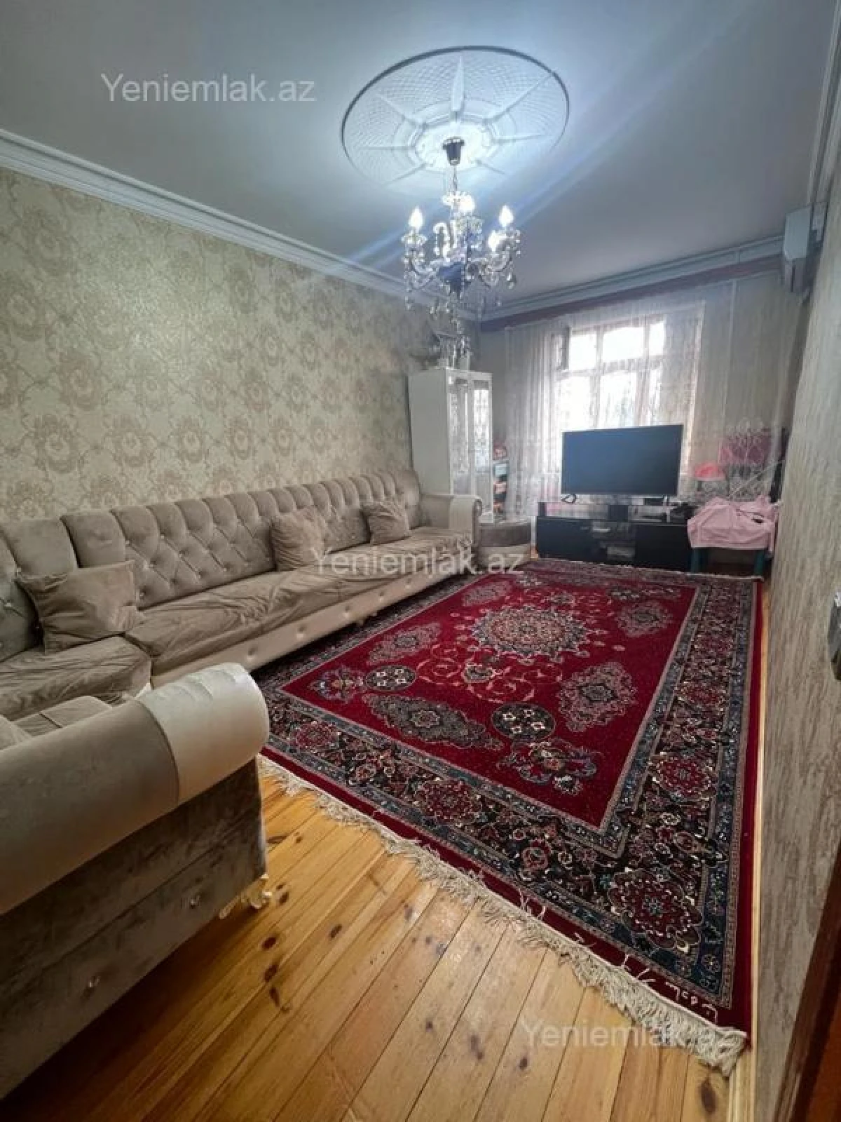 Satılır 3 otaqlı köhnə tikili 85 m²