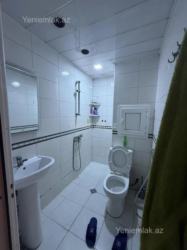 Satılır 2 otaqlı köhnə tikili 45 m²