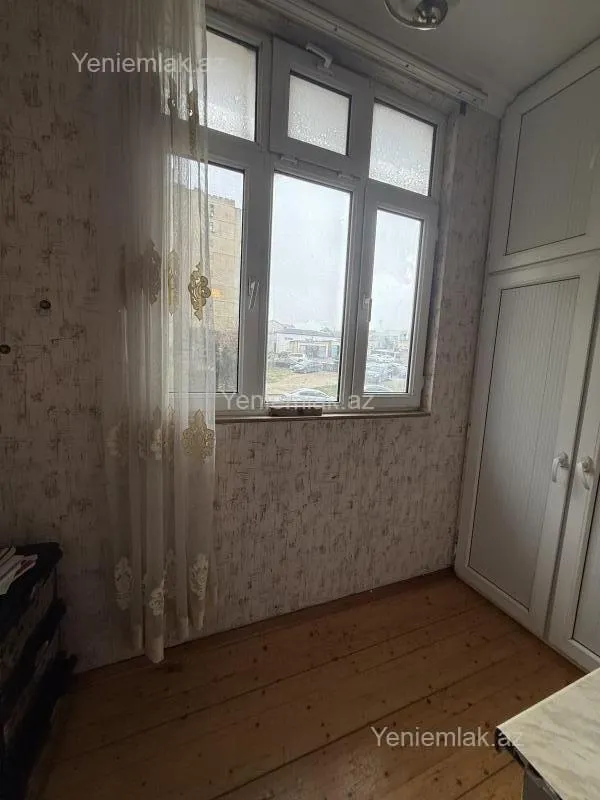 Satılır 2 otaqlı köhnə tikili 45 m²