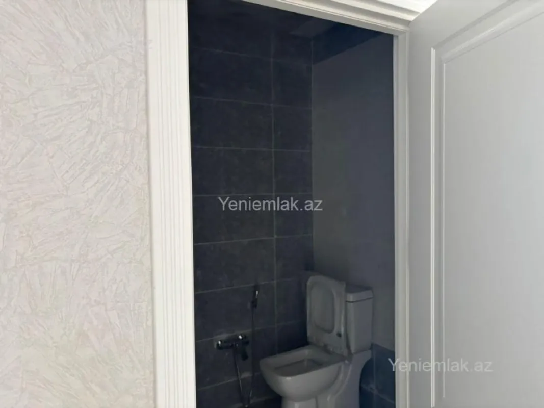 Satılır 2 otaqlı yeni tikili 67 m²