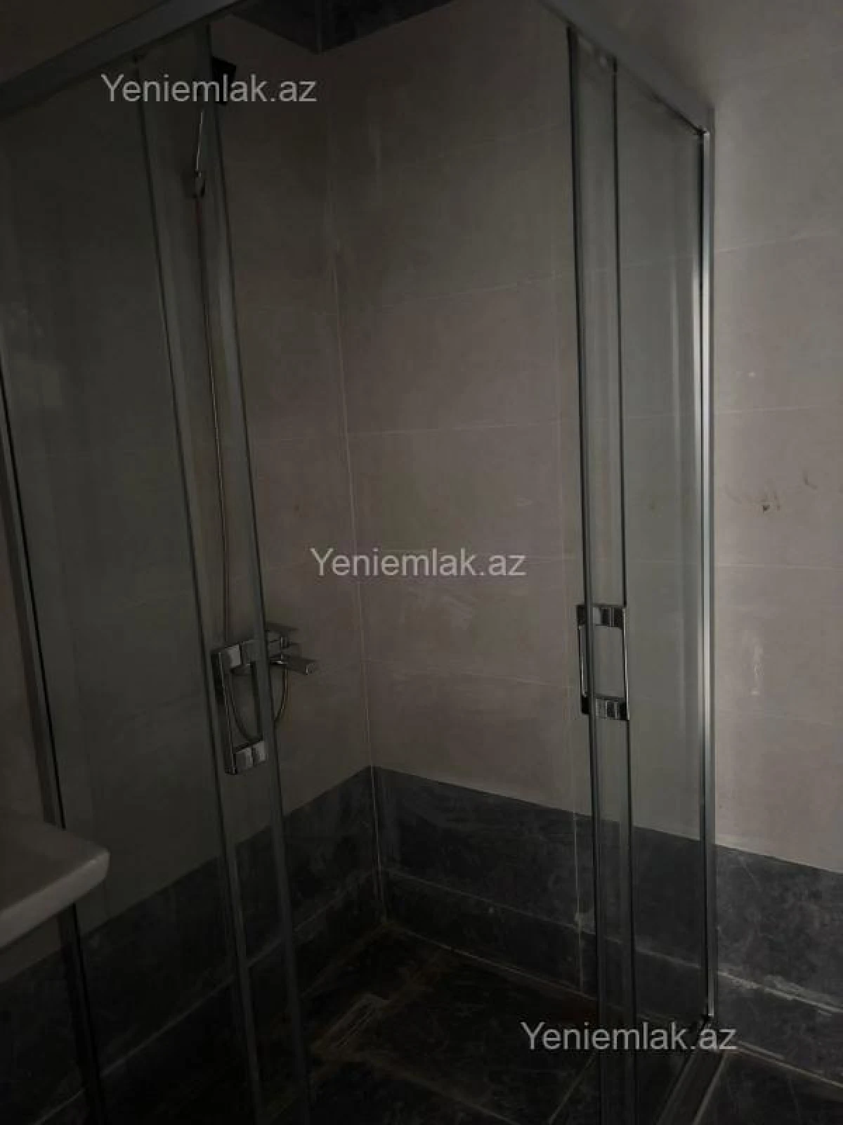 Satılır 2 otaqlı yeni tikili 67 m²