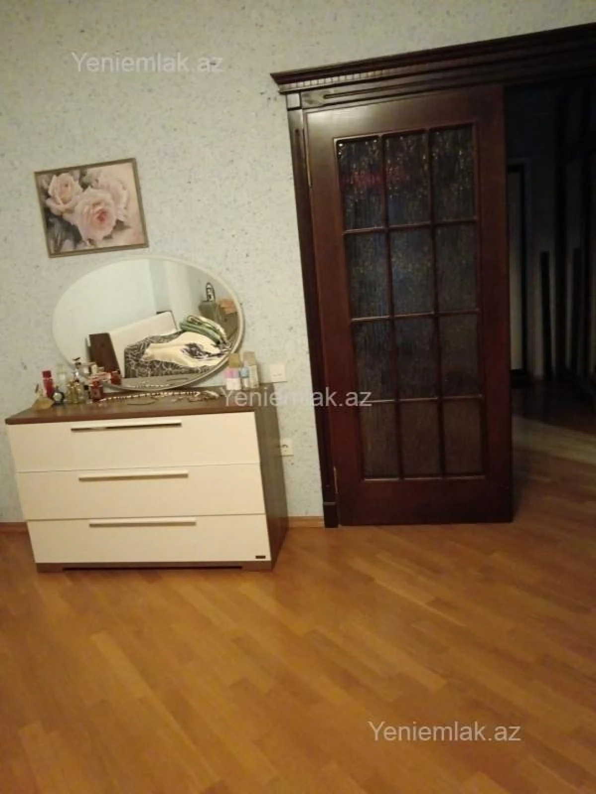 Satılır 2 otaqlı yeni tikili 68 m²