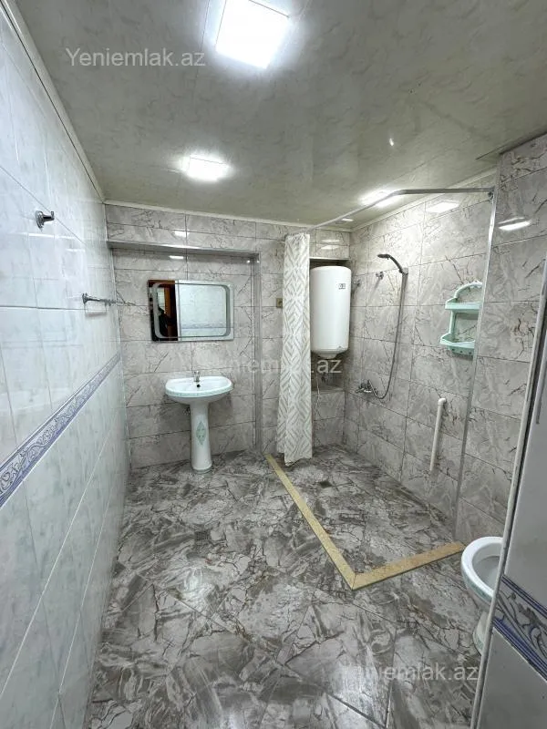 Satılır 3 otaqlı köhnə tikili 70 m²