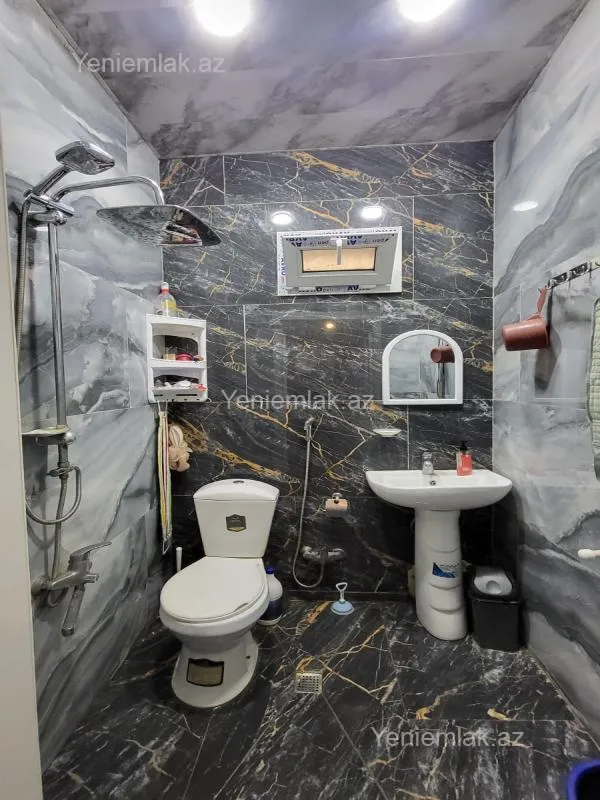 Satılır 3 otaqlı həyət evi 50 m²