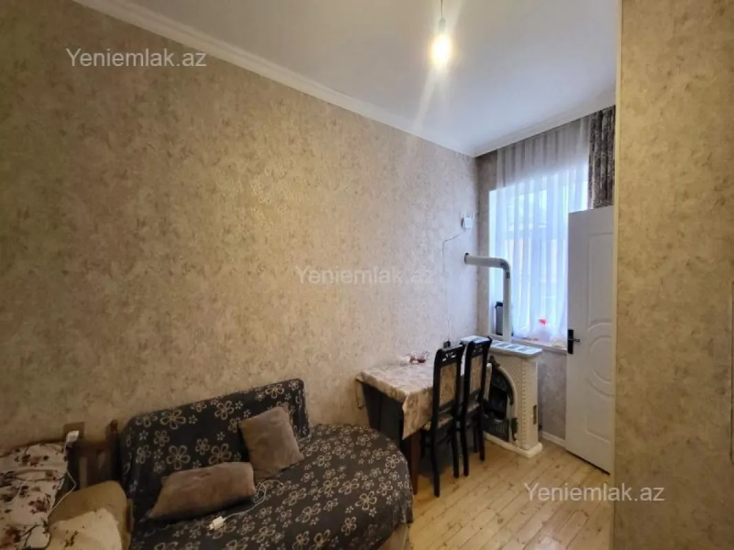 Satılır 3 otaqlı həyət evi 50 m²