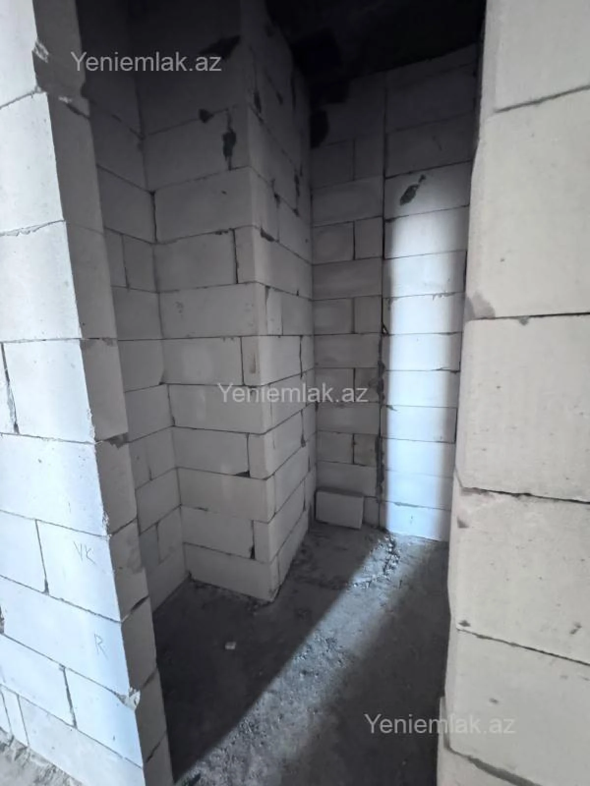 Satılır 4 otaqlı yeni tikili 115 m²