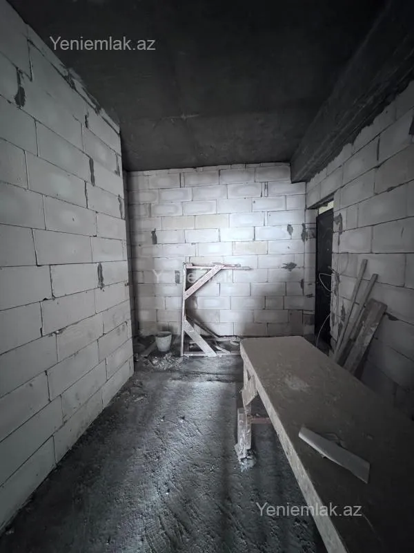 Satılır 4 otaqlı yeni tikili 115 m²