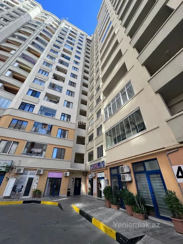 Satılır 4 otaqlı yeni tikili 115 m²