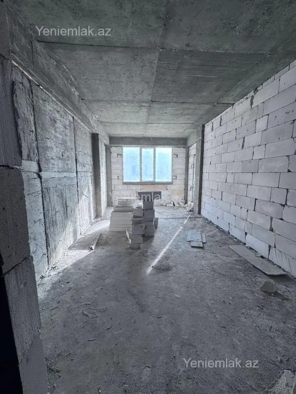 Satılır 4 otaqlı yeni tikili 115 m²