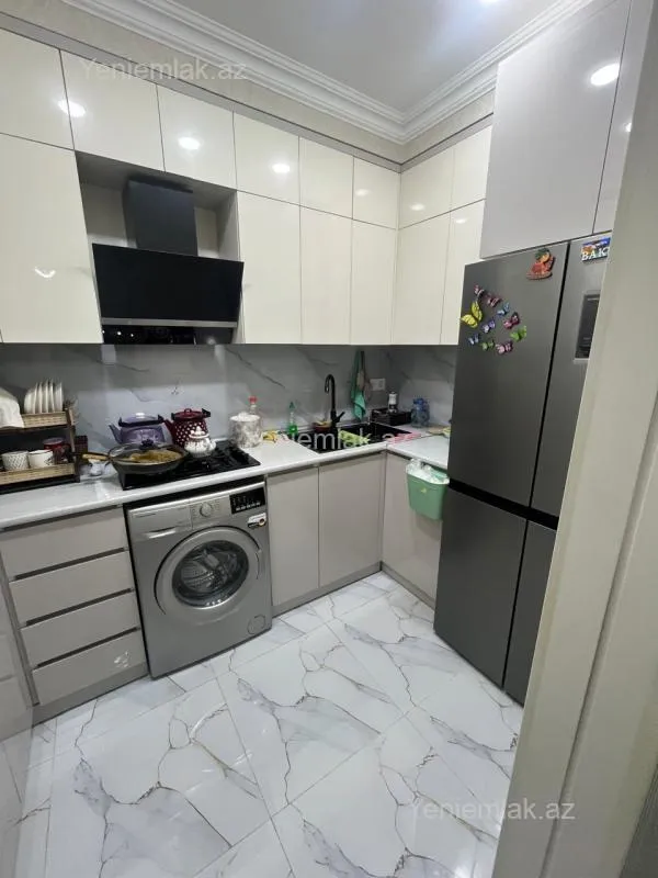 Satılır 3 otaqlı yeni tikili 53 m²