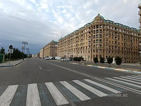 Satılır 3 otaqlı yeni tikili 97 m²