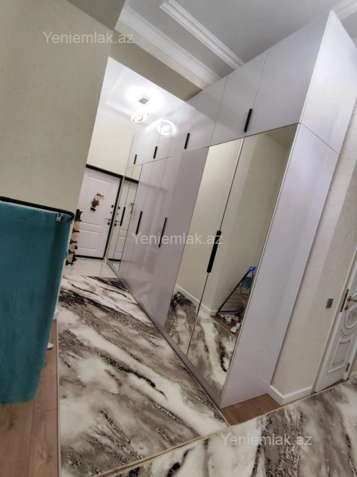 Satılır 3 otaqlı yeni tikili 97 m²