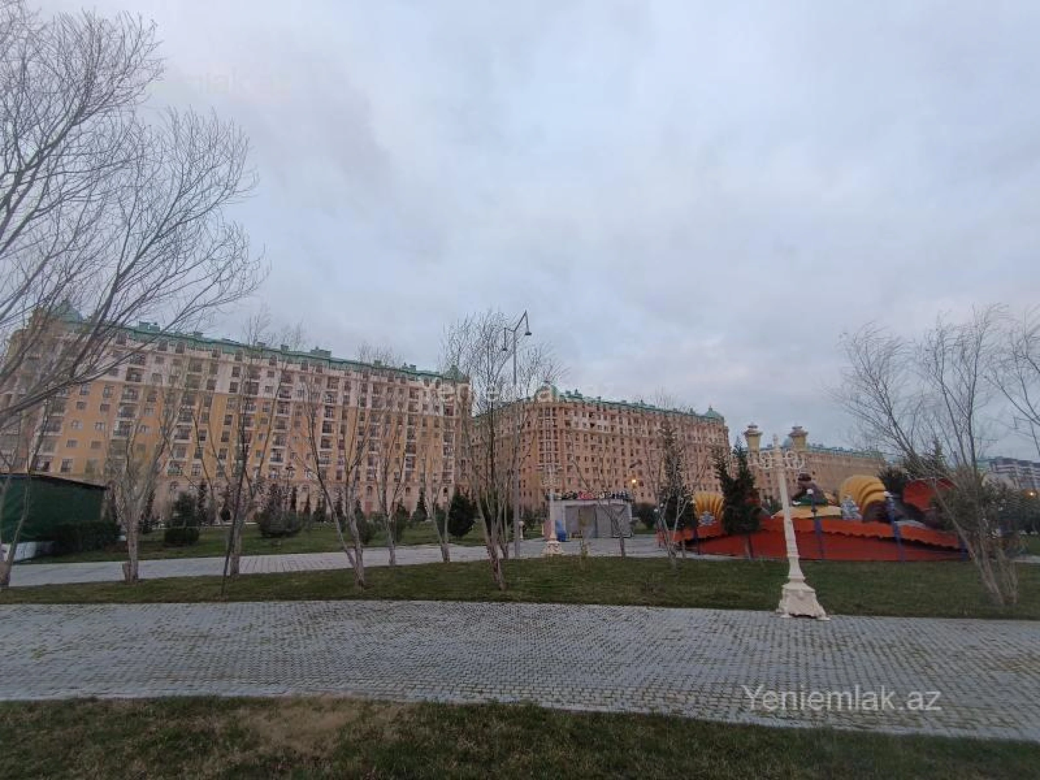 Satılır 3 otaqlı yeni tikili 97 m²