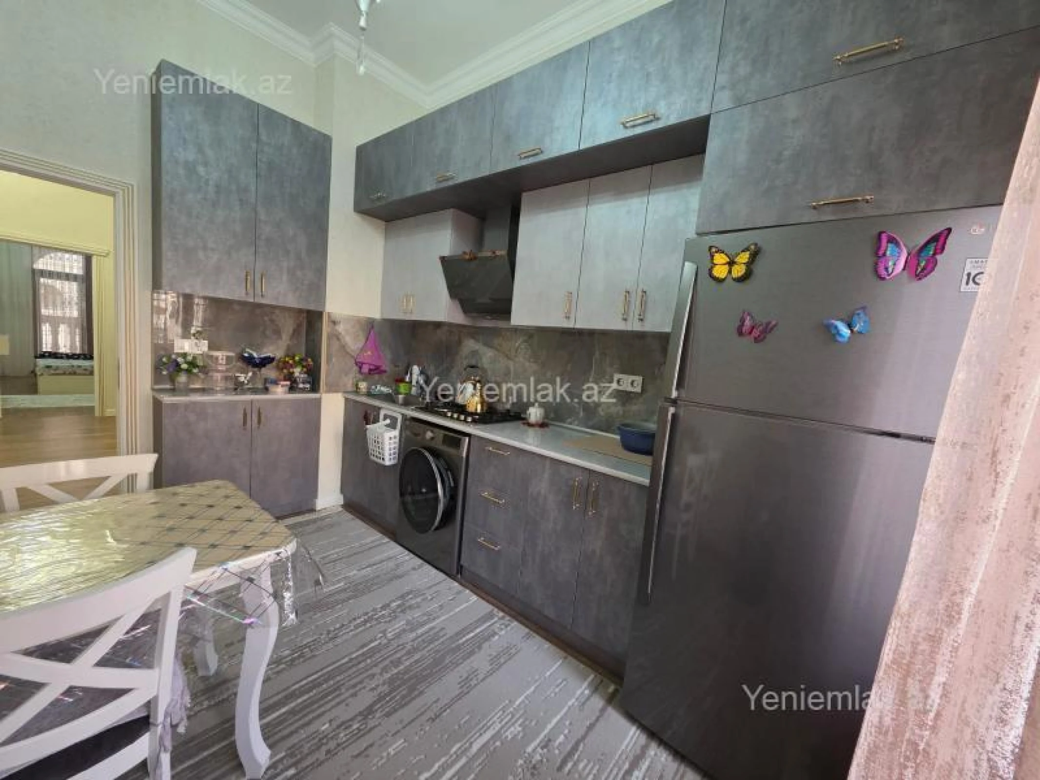 Satılır 3 otaqlı yeni tikili 97 m²