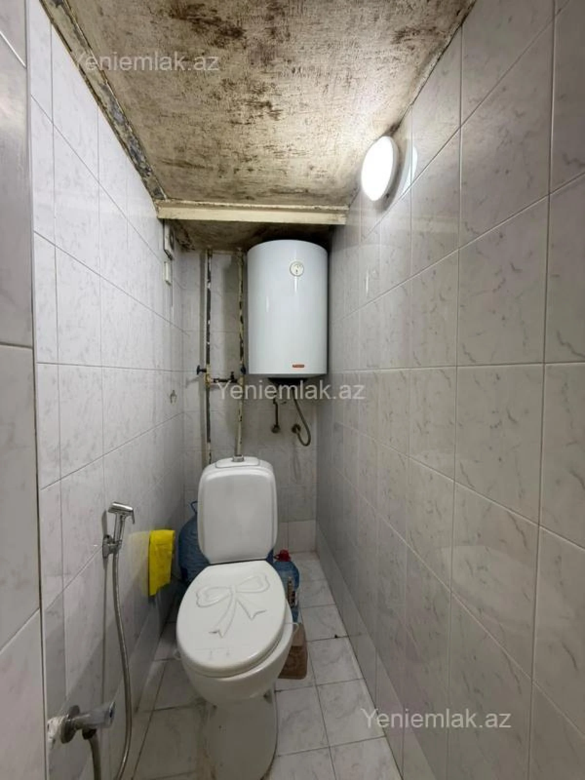 Satılır 3 otaqlı köhnə tikili 70 m²