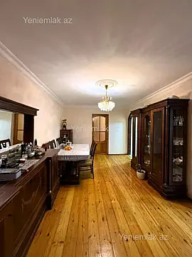 Satılır 3 otaqlı köhnə tikili 70 m²