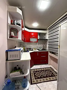 Satılır 3 otaqlı köhnə tikili 70 m²