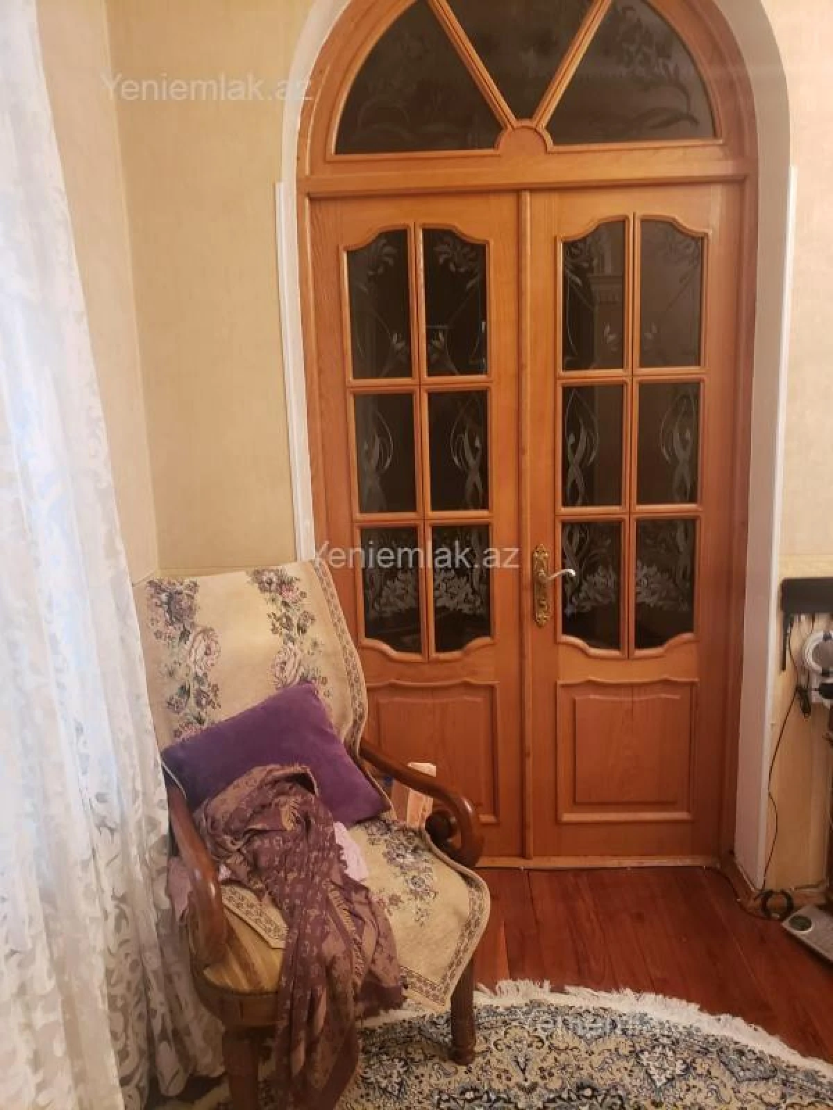 Satılır 6 otaqlı həyət evi 250 m²