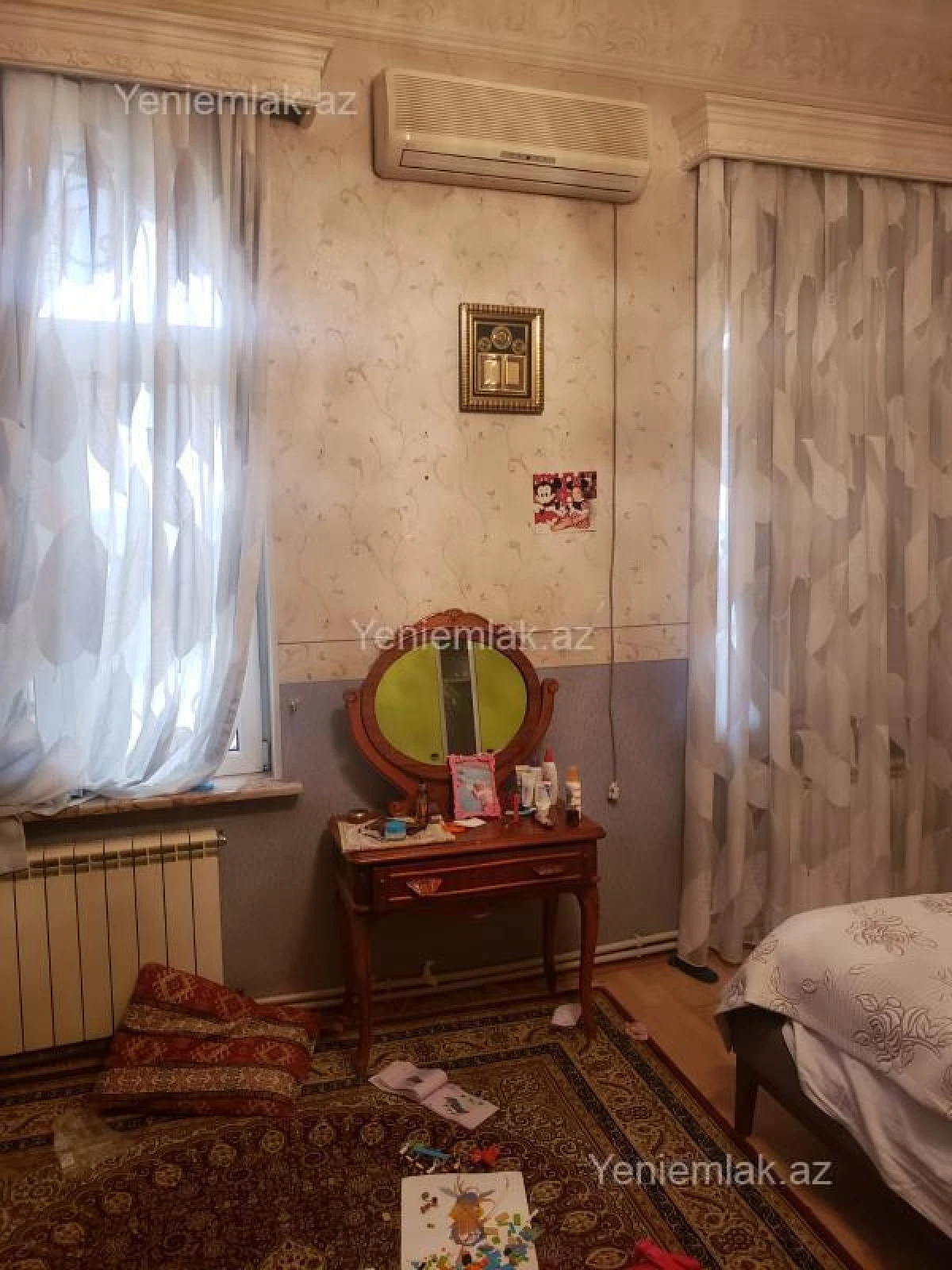 Satılır 6 otaqlı həyət evi 250 m²