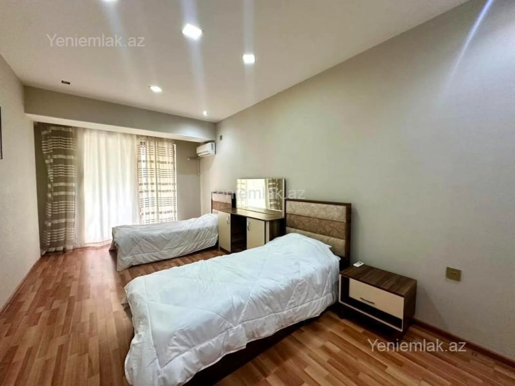 Satılır 3 otaqlı yeni tikili 114 m²