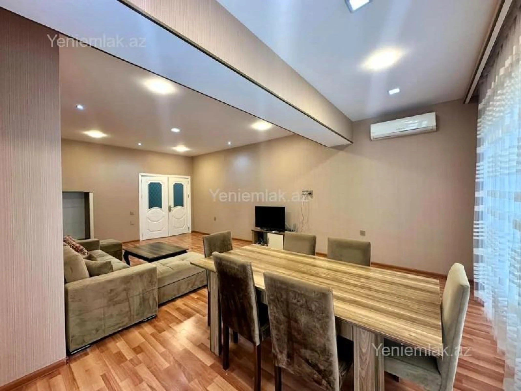 Satılır 3 otaqlı yeni tikili 114 m²
